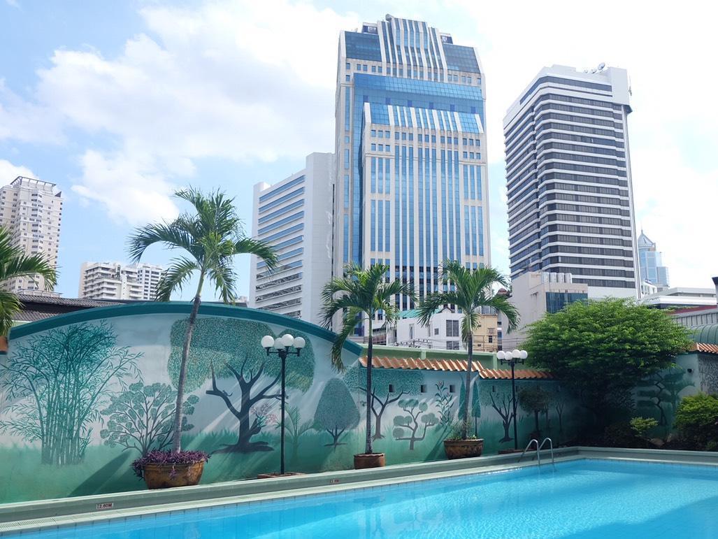 The Park Hotel Bangkok Exterior foto